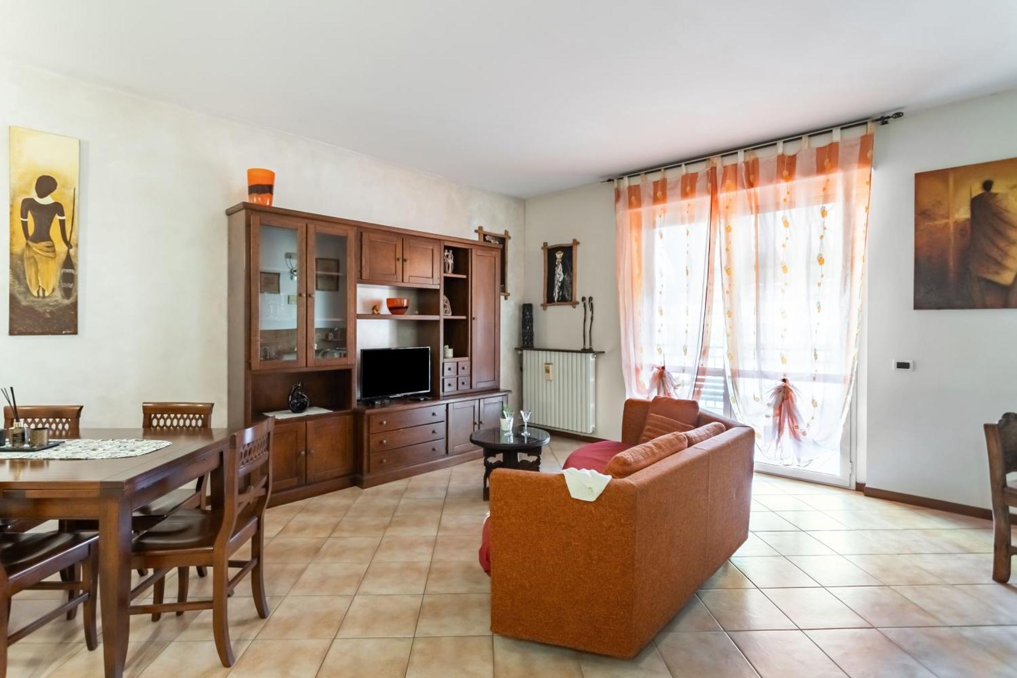 Lilly House - Travaco Siccomario - By Host4U Daire San Martino Siccomario Dış mekan fotoğraf